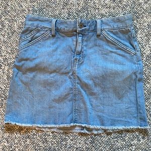 Gap mini Jean skirt size 4